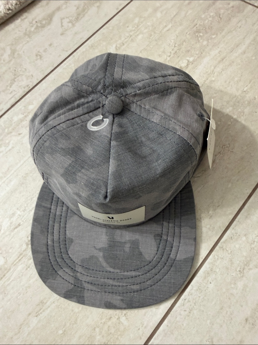 Vuori Gray Camo Baseball Cap..NWT ..authentic..o/s